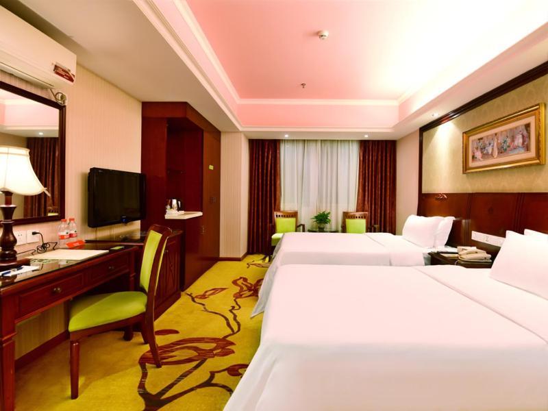 Vienna Hotel Shenzhen Railway Station Zewnętrze zdjęcie