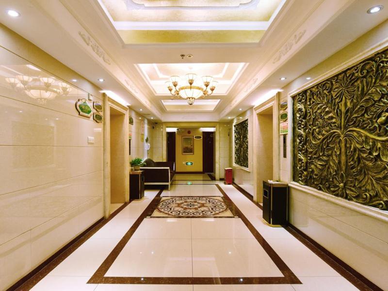 Vienna Hotel Shenzhen Railway Station Zewnętrze zdjęcie