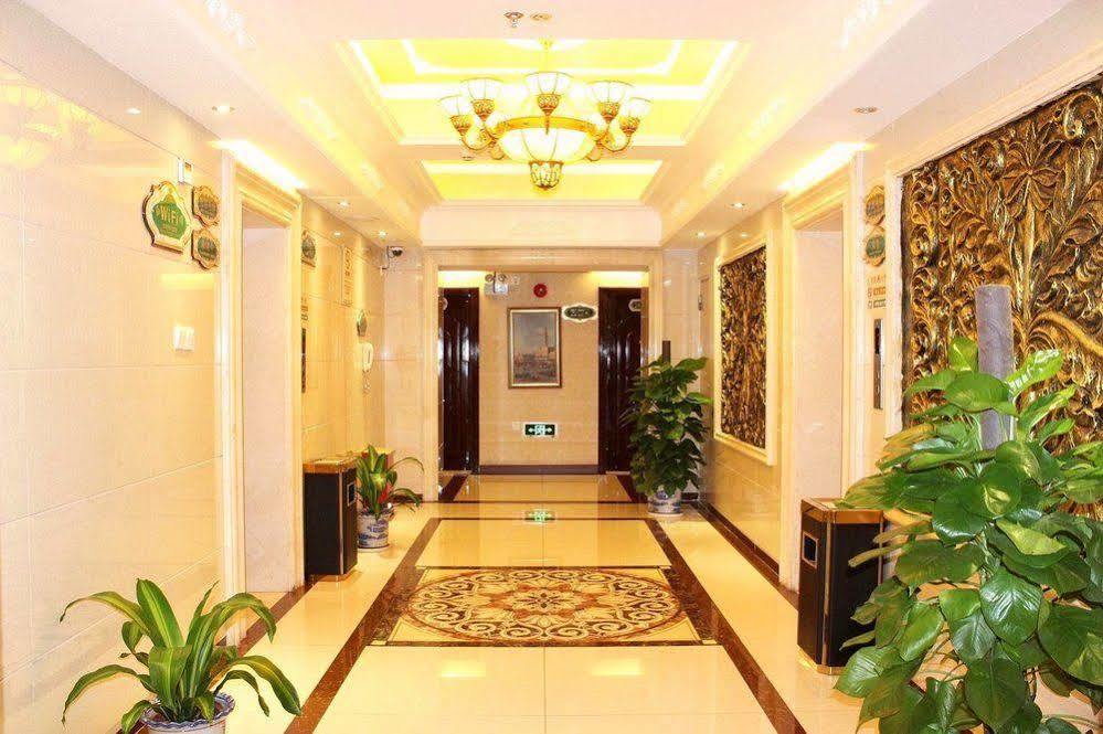 Vienna Hotel Shenzhen Railway Station Zewnętrze zdjęcie